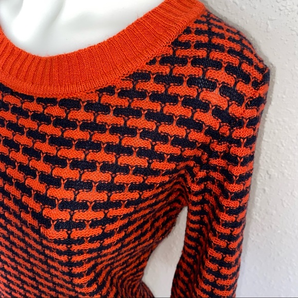 Emmelee Top - Picture 7 of 12